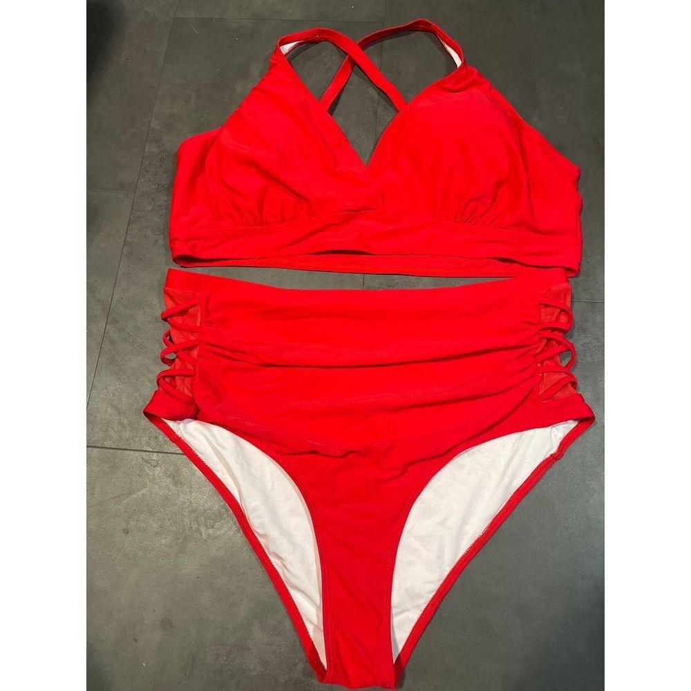 Red Two-piece swimwear size 4 XL‎ A-76